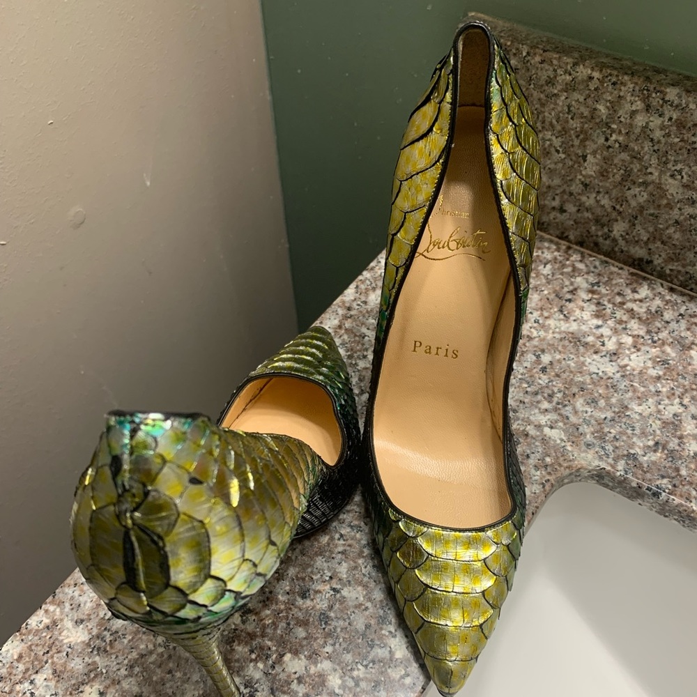 Christian Louboutin 1150030 So Kate 120 Python Aquarium Pumps